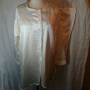 Today Tonight embroidered white pajama top (1 pc)-sz M